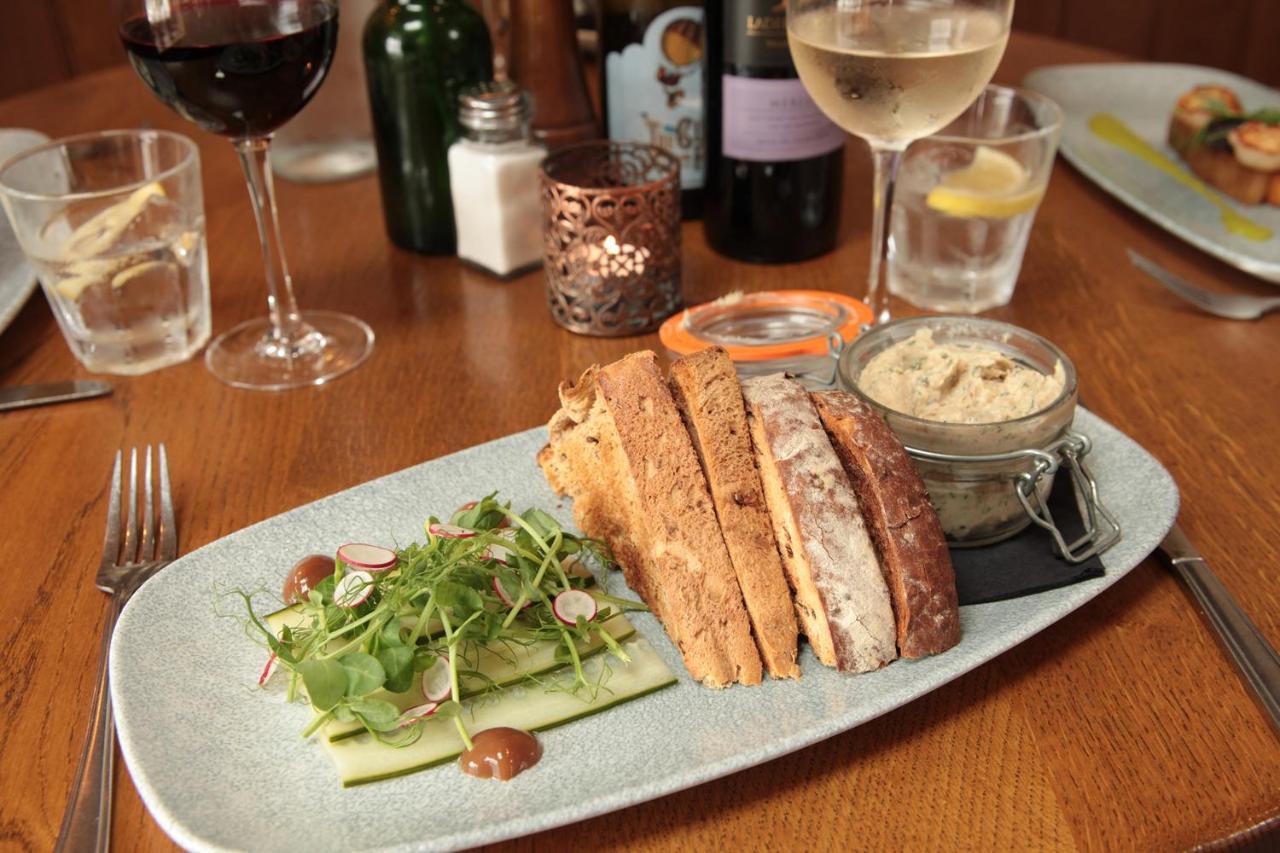 The Erskine Arms Conwy Ngoại thất bức ảnh